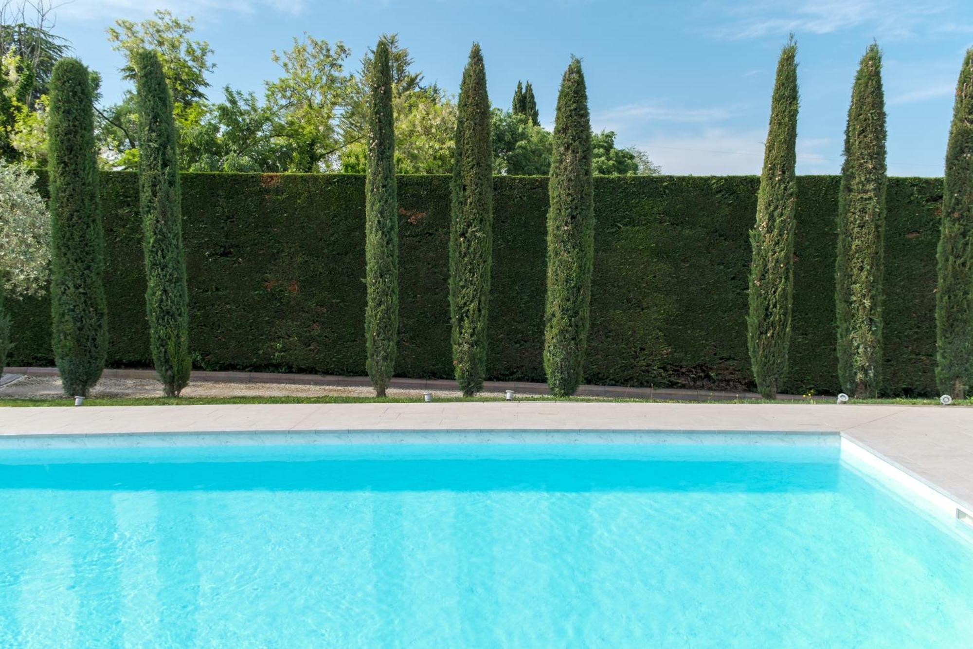 Villa Carini With 3000 Mq Garden & Heated Pool Castelnuovo del Garda Ngoại thất bức ảnh