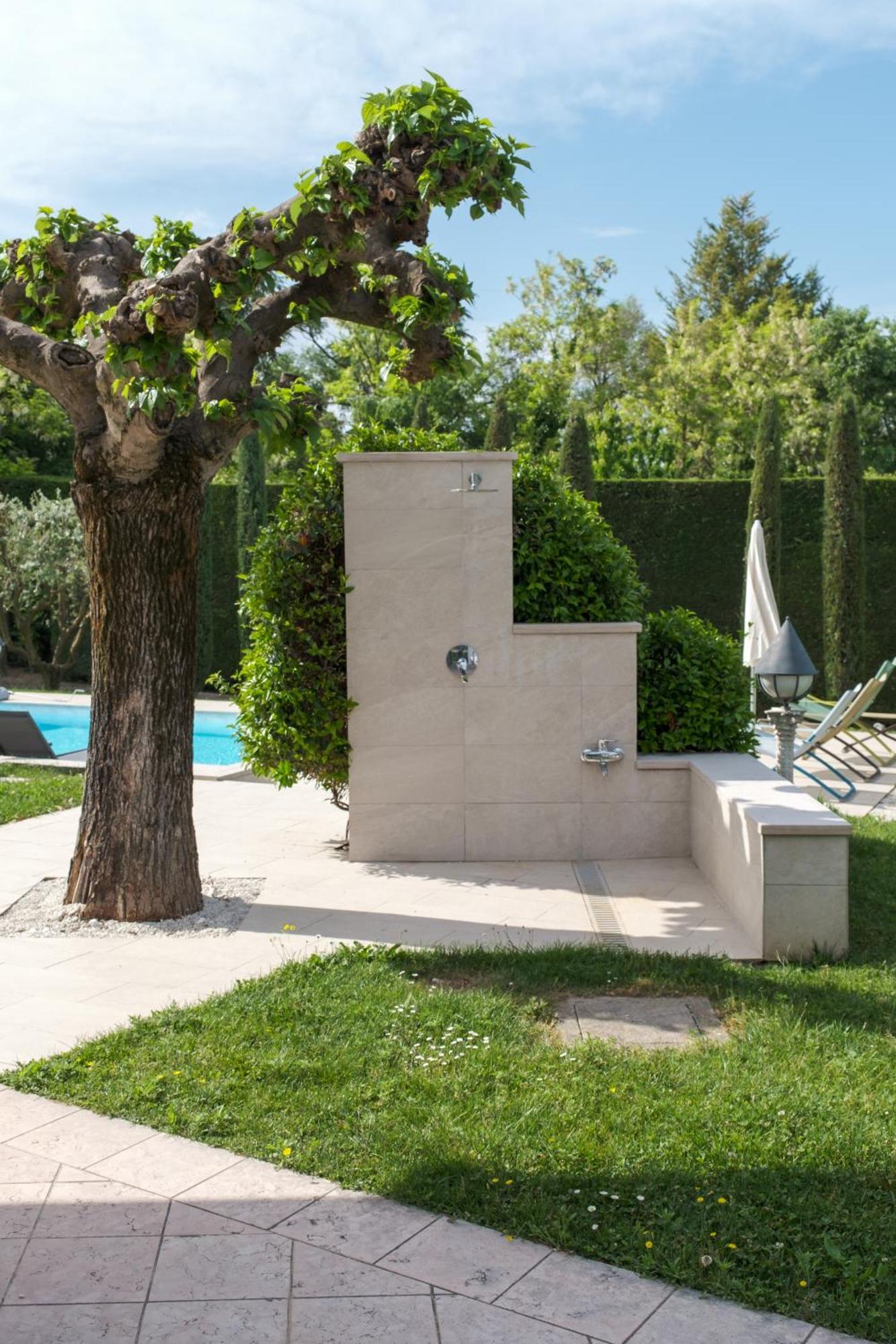Villa Carini With 3000 Mq Garden & Heated Pool Castelnuovo del Garda Ngoại thất bức ảnh