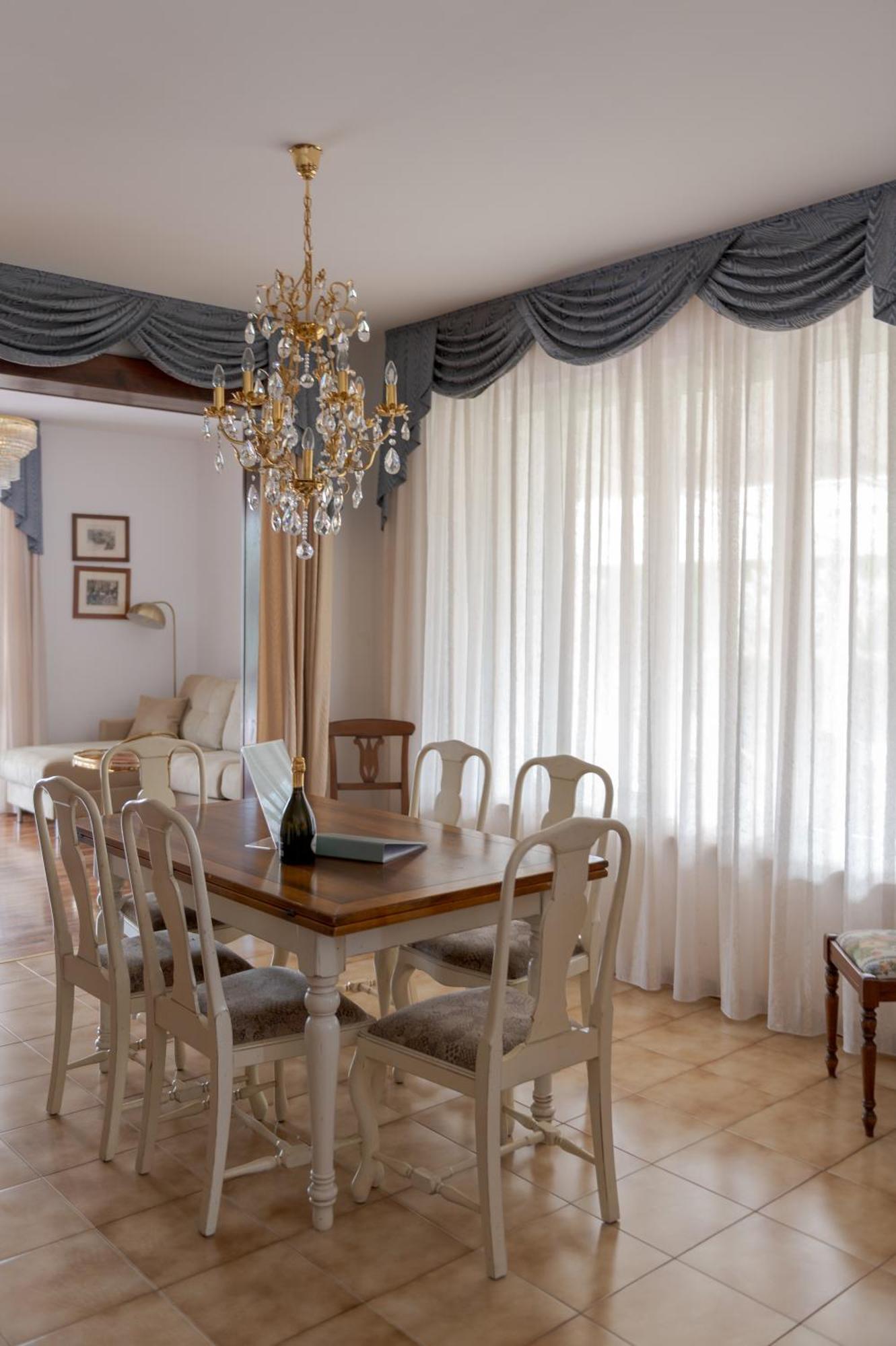 Villa Carini With 3000 Mq Garden & Heated Pool Castelnuovo del Garda Ngoại thất bức ảnh
